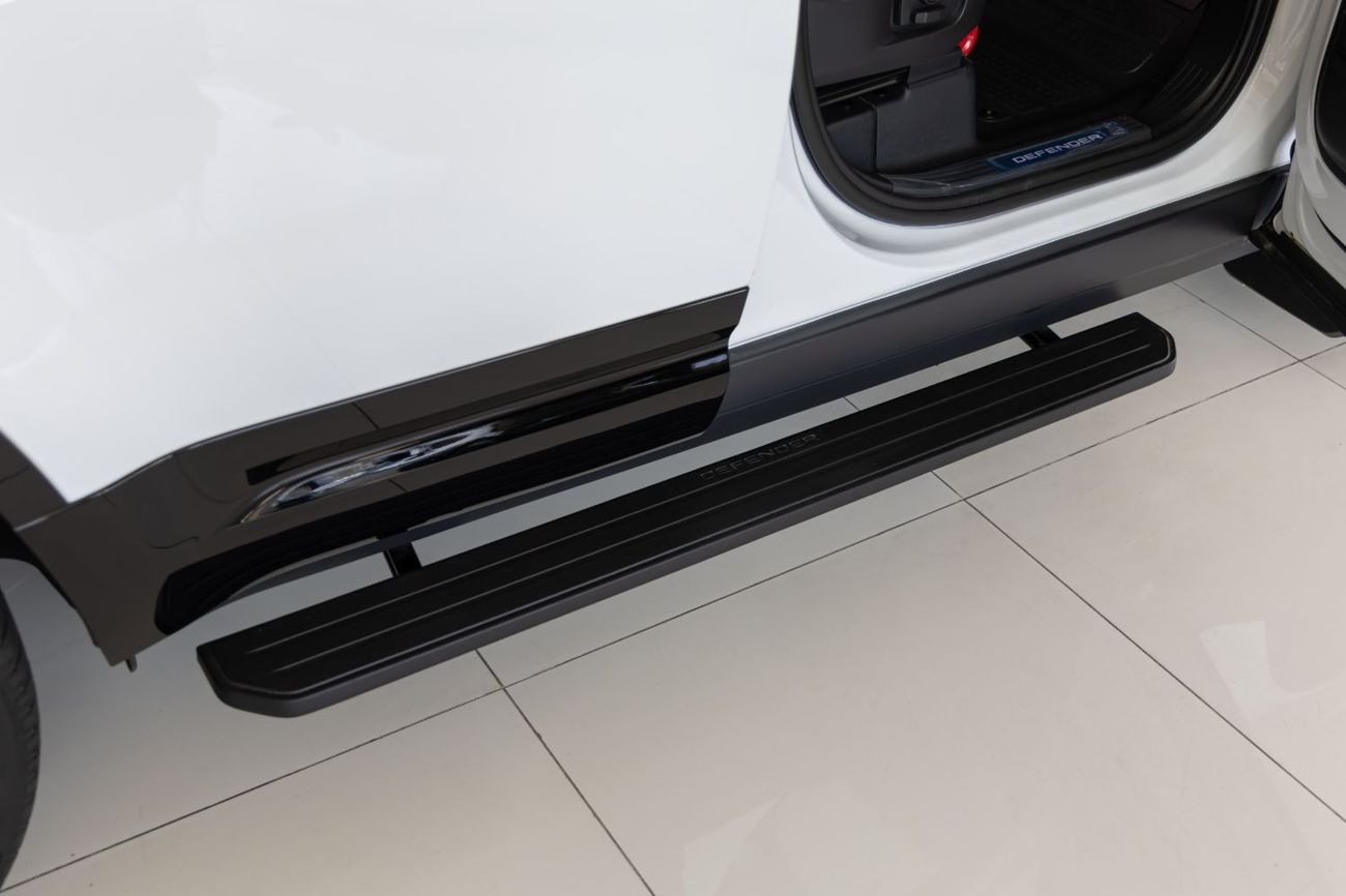 Land Rover Defender Land Rover Defender X-Dynamic HSE P400 - 2026 - GCC (Export)