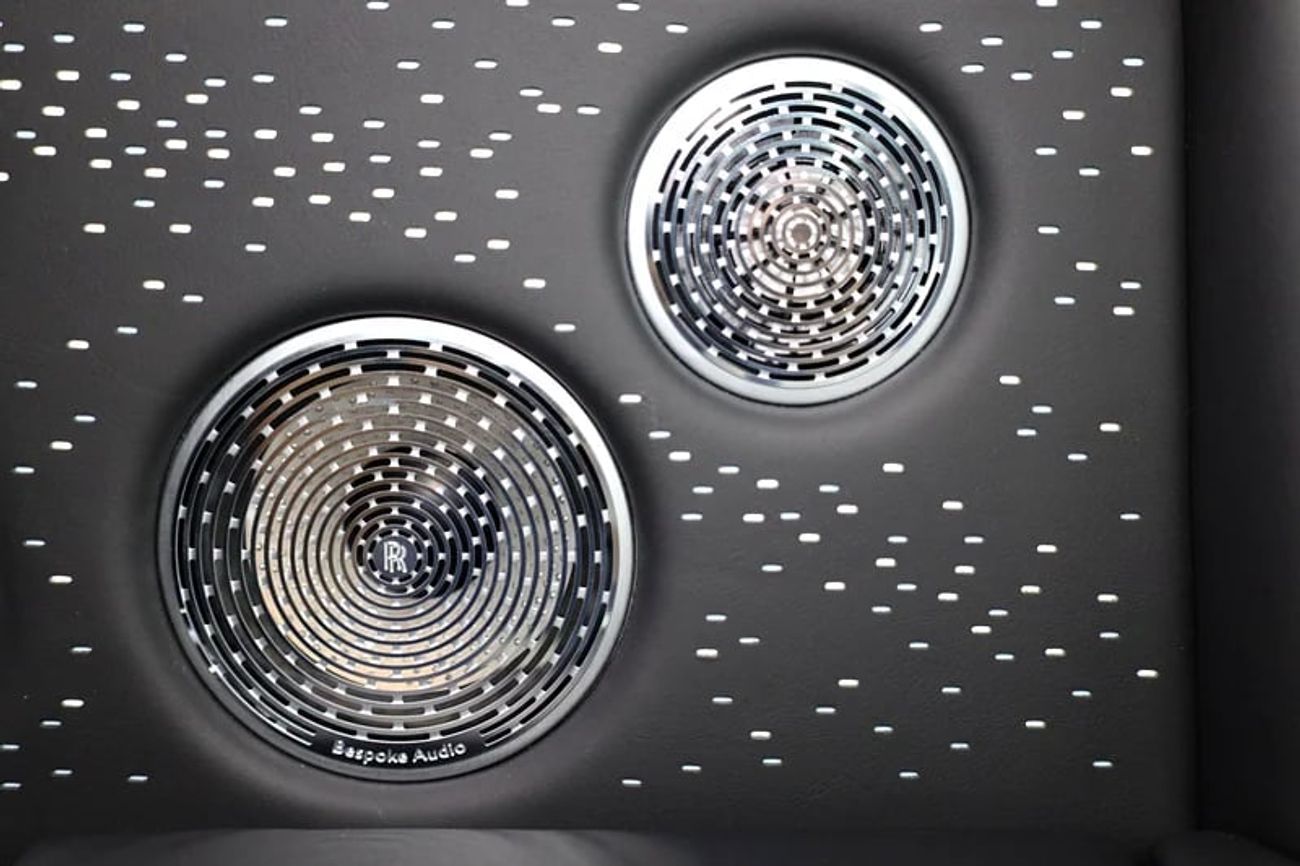 رولز رويس فانتوم Tempus Collection 1 of 20, Bespoke Audio, Rear VIP Seats/Entertainment Display!!