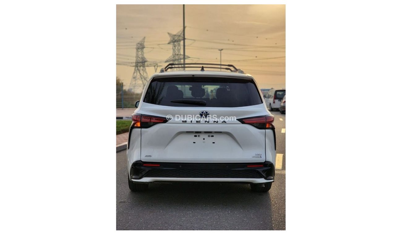 Toyota Sienna TOYOTA SIENNA - Hybrid -  2021 - XLE FULL OPTION - SUNROOF -ORIGINAL LEATHER SEAT - WELL MAINTAINED