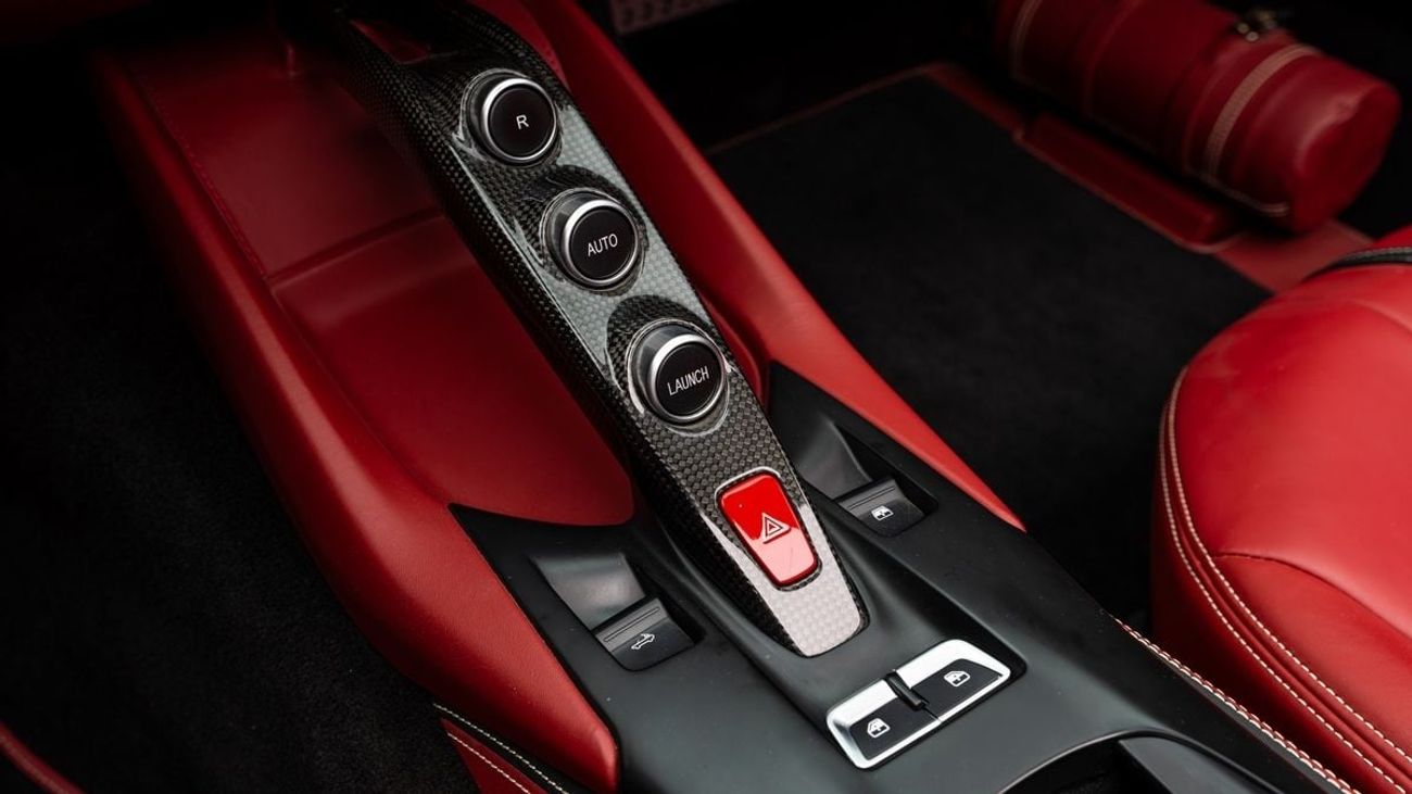 فيراري 812 GTS - Under Warranty and Service Contract