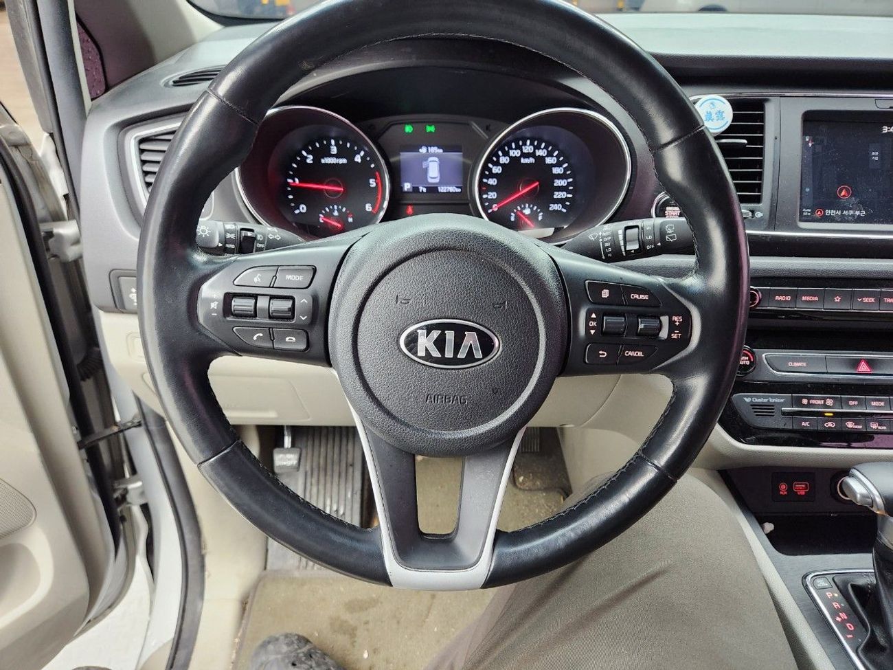 كيا كارنيفال THE NEW CARNIVAL (D) 2.2 Luxuary 9 seats