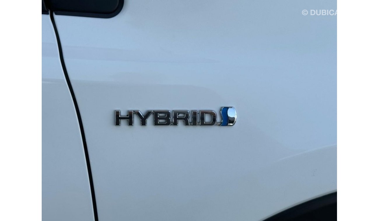 Toyota RAV4 2018 XLE HEV HYBRID ENGINE AWD USA IMPORTED