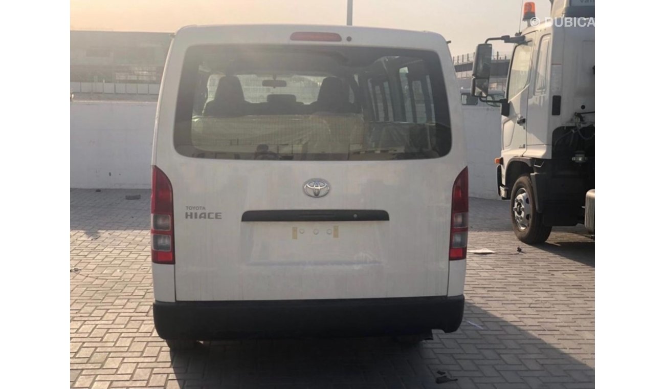 Toyota Hiace 2020,Petrol,15 seat