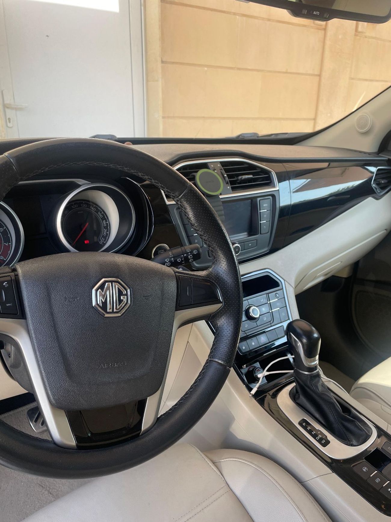 أم جي GS IN EXCELLENT CONDITION