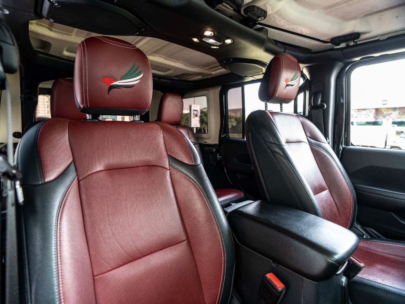 Jeep Wrangler Unlimited Sport 3.6L A/T