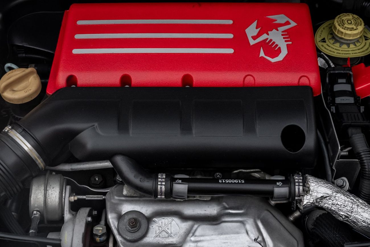 Abarth 695 695 Turismo Cabrio | 1,567 P.M | 0% Downpayment | Immaculate Condition!