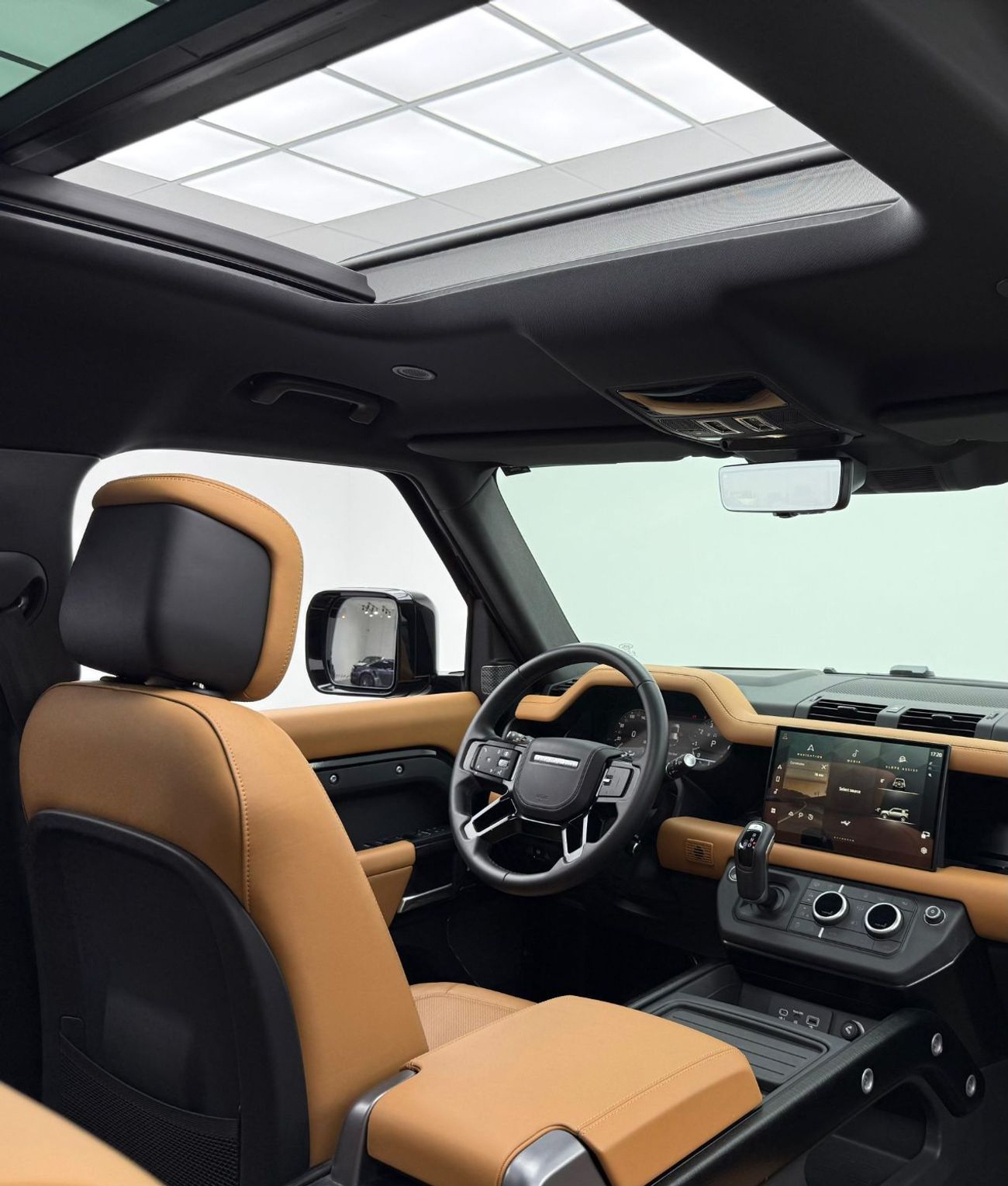 لاند روفر ديفندر P400 110 HSE 3.0L (5 Seater) 2024 Land Rover Defender 110 P400 Urban Kit, 2029 LR Warranty + Service