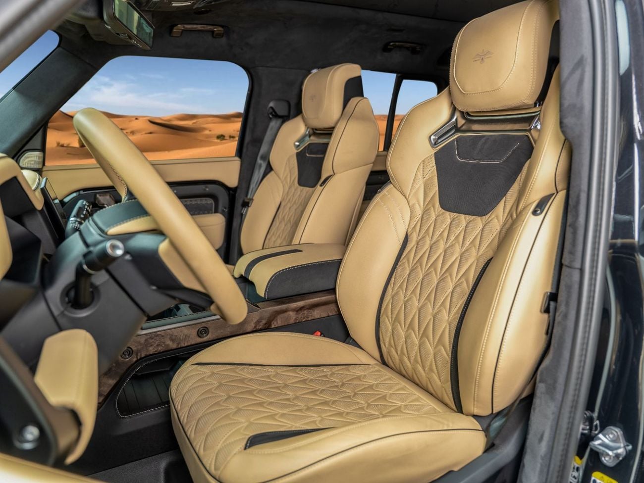 Land Rover Defender 110 HSE P400 of the Apex Series | 1 of 28 by Limgene