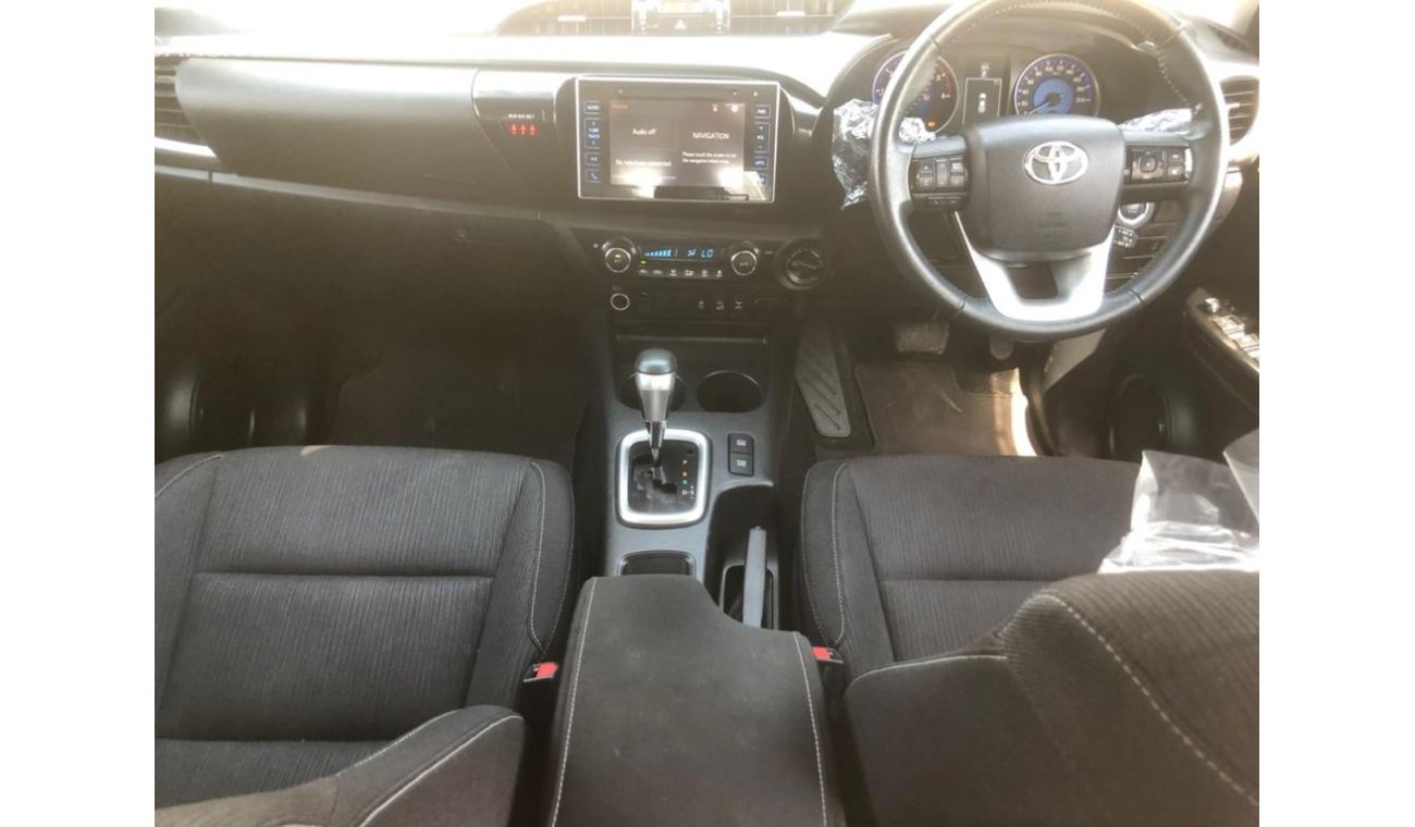 Toyota Hilux Perfect Inside And Outside with additional Accessories