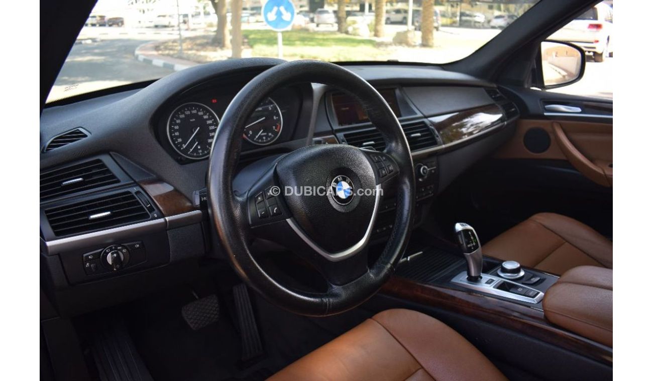 BMW X5 2009 V8 GCC SPECS LOW MILEAGE