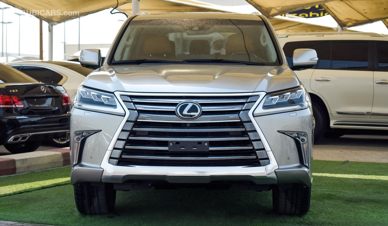 Lexus LX570