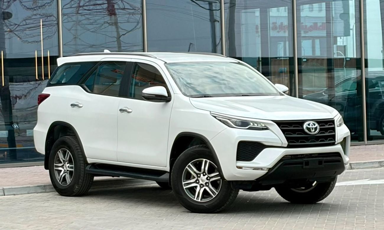 Toyota Fortuner EXR 1401-Monthly Toyota Fortuner I GCC | 2.7 L V4, Cruise, GPS I Accident Free