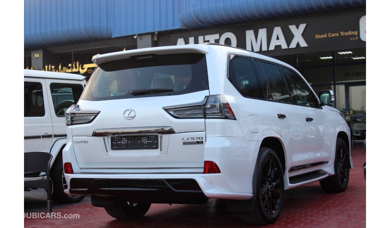 Lexus LX570 (2019) V8 Black Edition,GCC