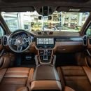 بورش كايان 2021 PORSCHE CAYENNE GTS GCC WARRANTY TILL 200,000KM