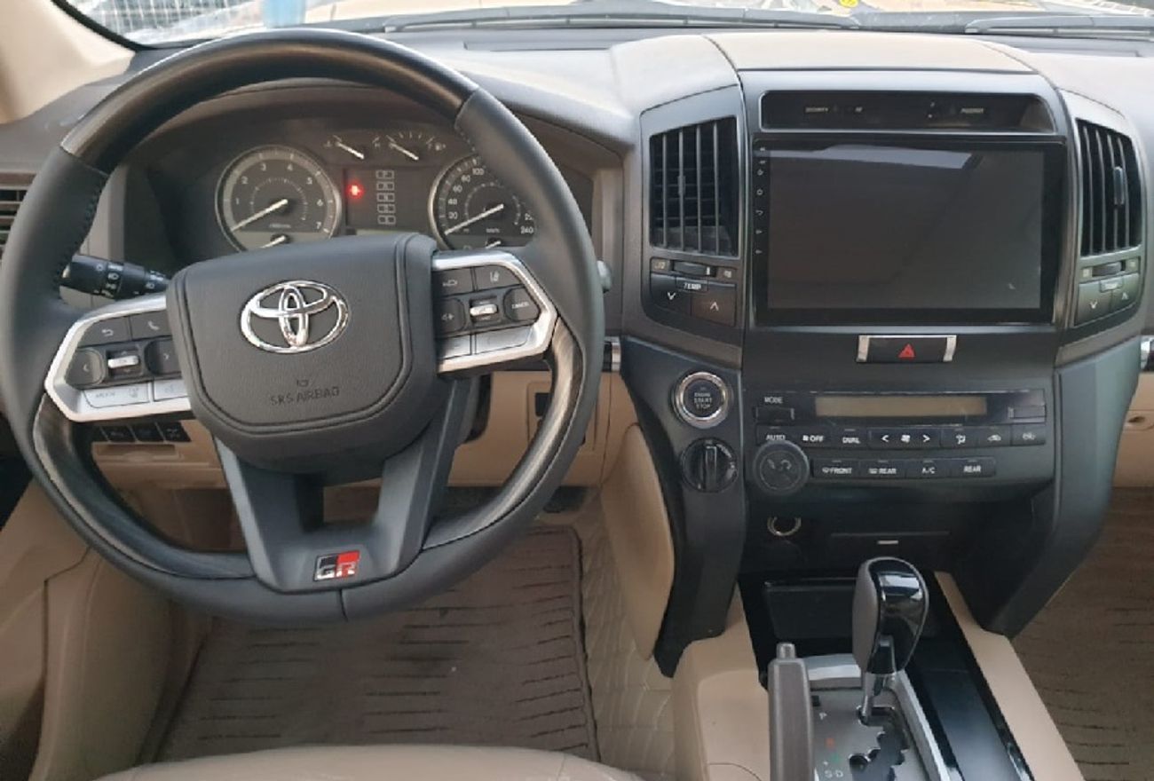 Toyota Land Cruiser GXR - 4.0L - V6 - 2014 MODIFIED 2023