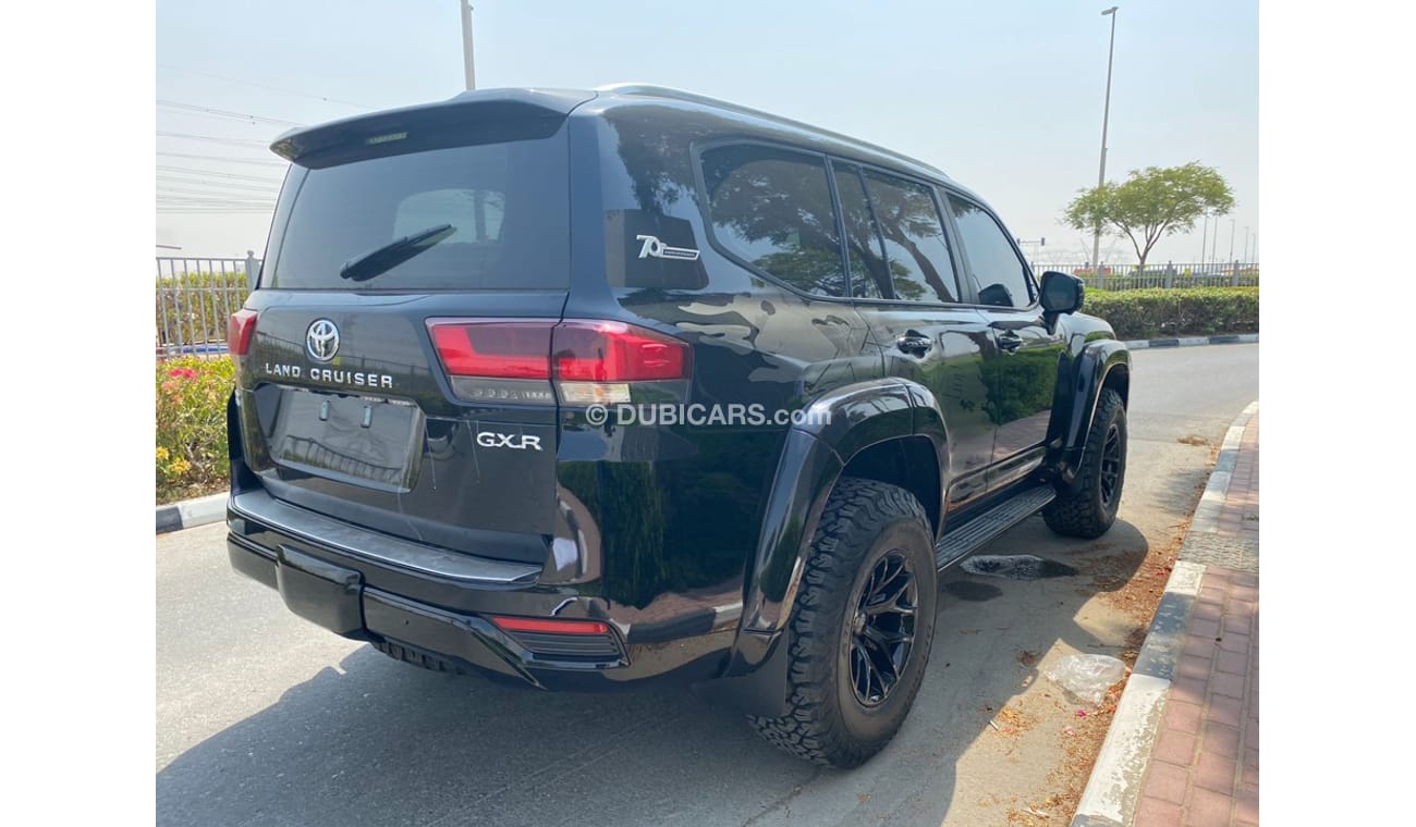 New Toyota Land Cruiser LC300 XTREME EDITION 3.3L DIESEL FOR EXPORT
