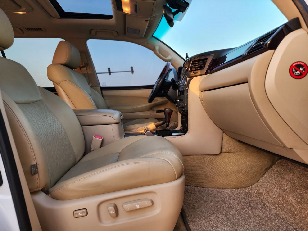 Lexus LX 570 Platinum 5.7L