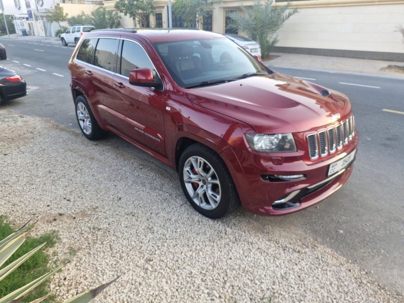 جيب جراند شيروكي SRT8 6.4L