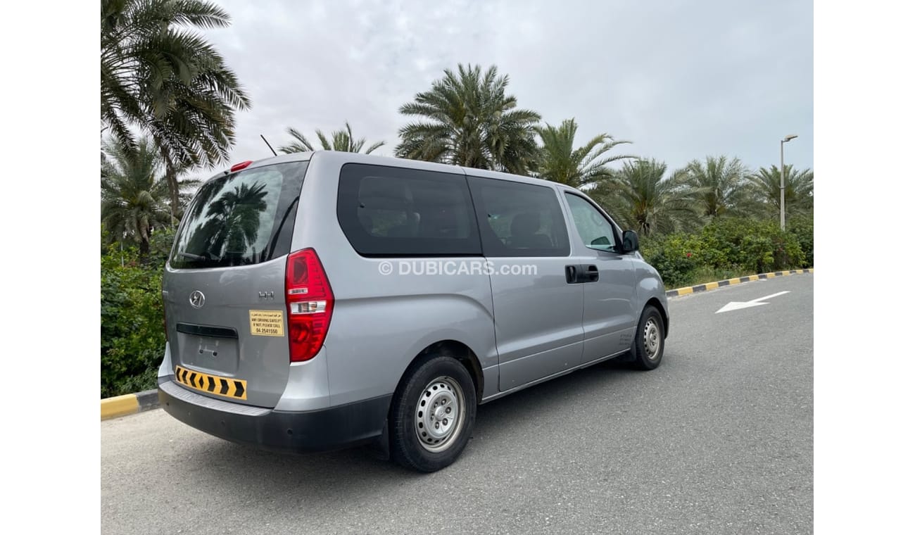 هيونداي H1 ستاريكس HYUNDAI H1 2,5 (GCC SPEC) - 2018- VERY GOOD CONDITION