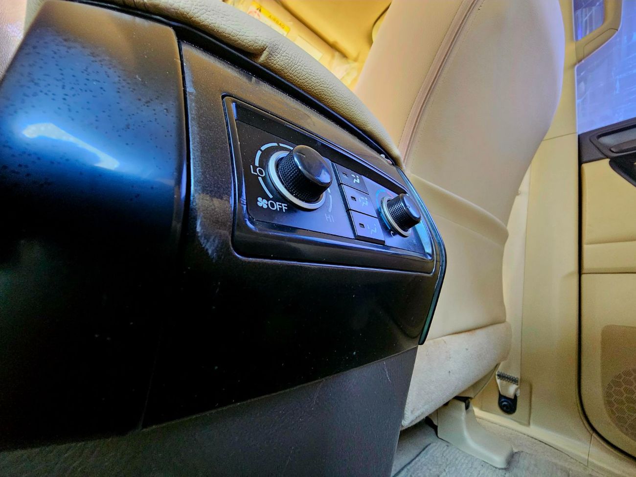 Toyota Prado TXL/ V6 4.0/ LEATHER/ LOW MILEAGE/ SINGLE OWNER