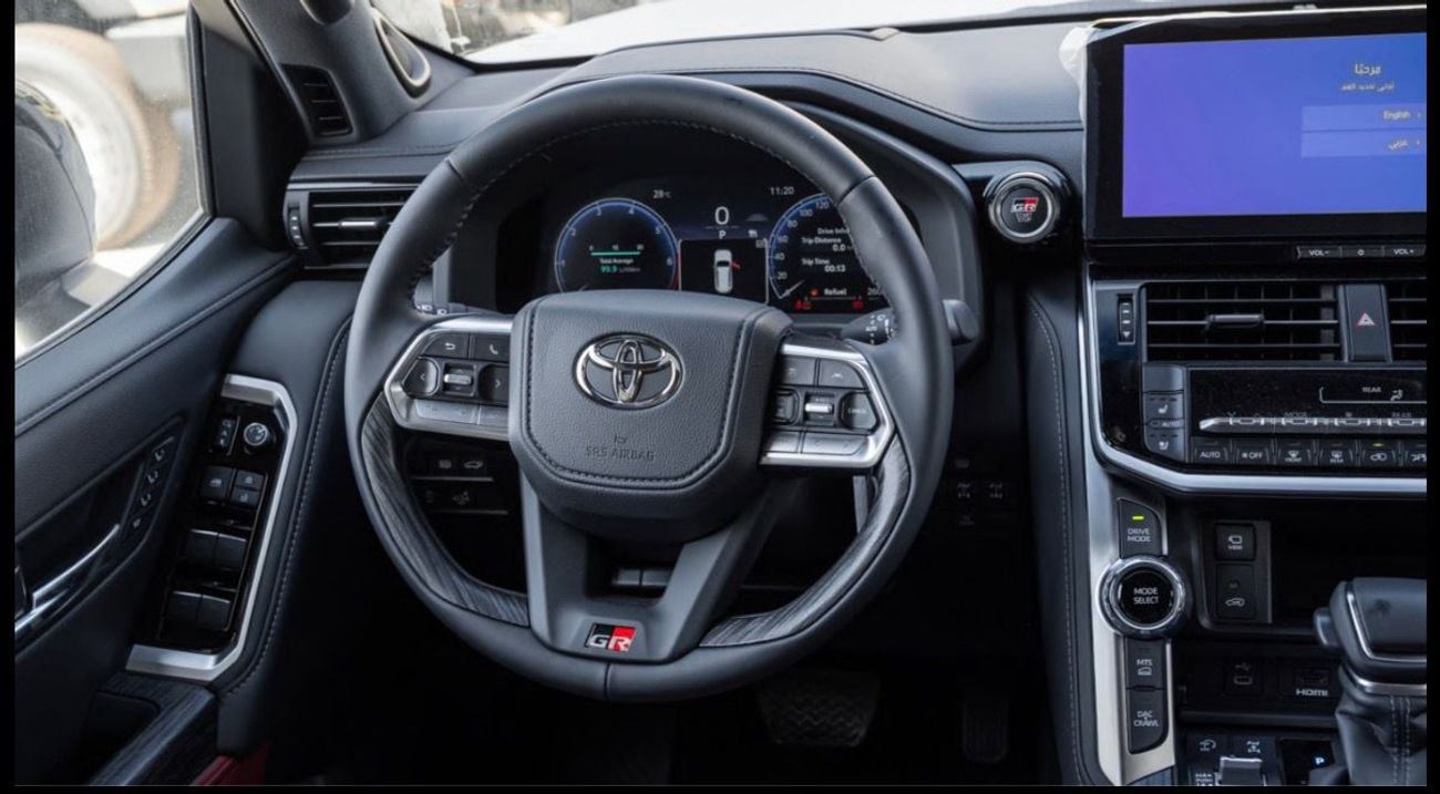 تويوتا لاند كروزر TOYOTA LC300 GR 3.5L HEV PETROL HYBRID 2026 GCC