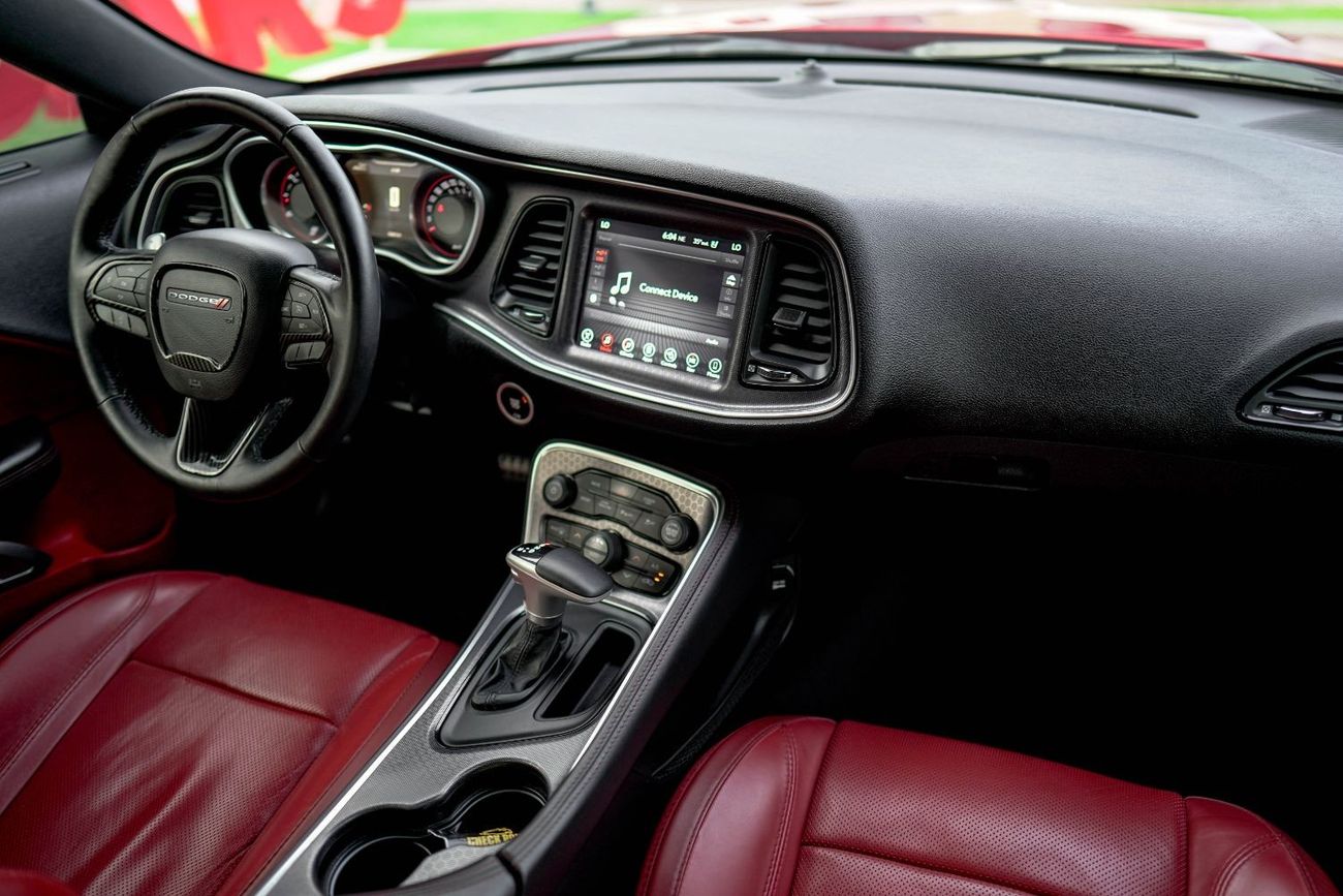 Dodge Challenger SXT