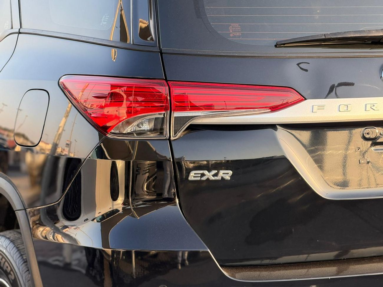 تويوتا فورتونر EXR 2.7L (164 HP)