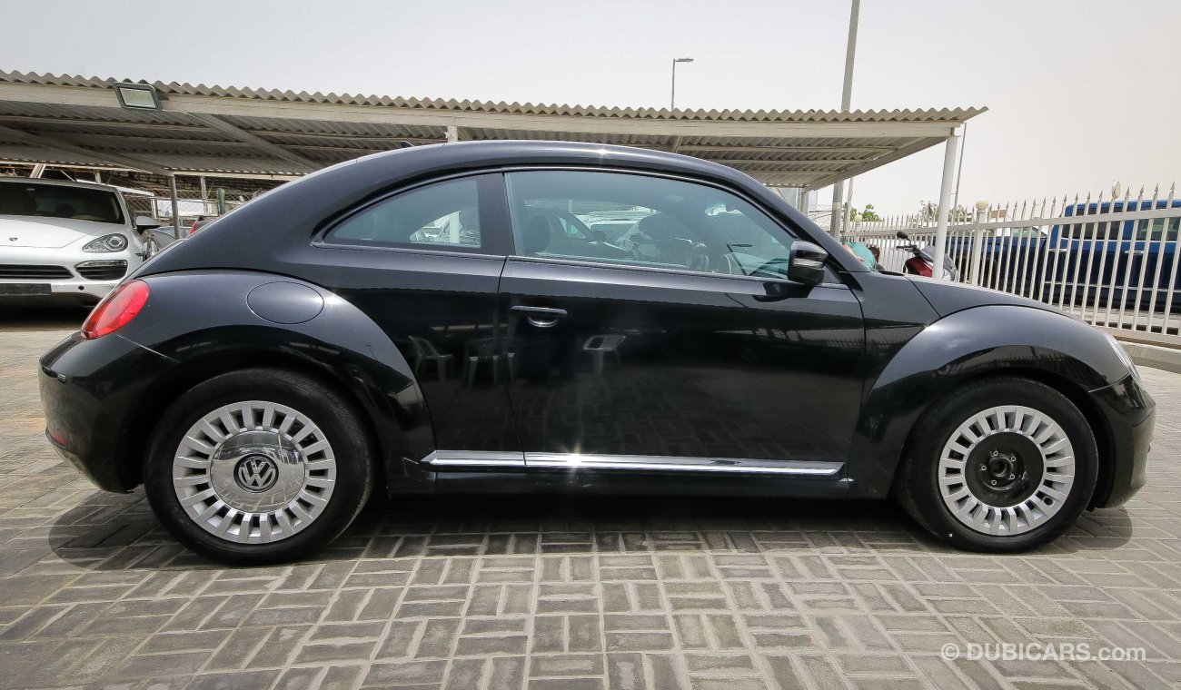 Volkswagen Beetle - Low Mileage - No Accidents