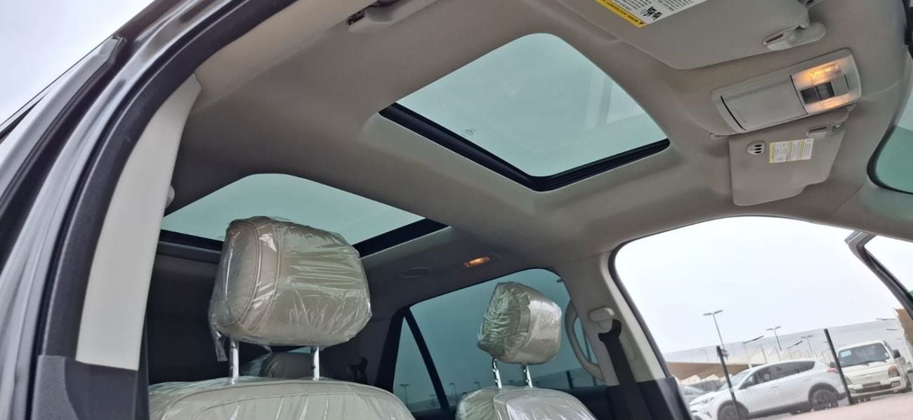 Ford Explorer LIMITED Paltinum