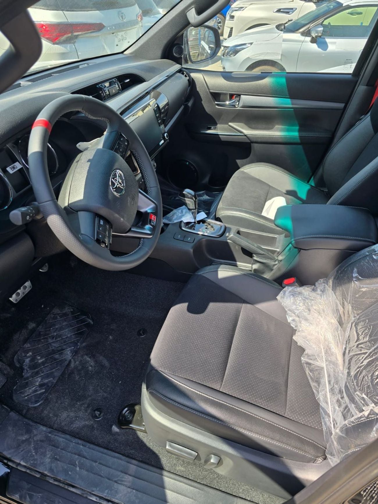 Toyota Hilux ADVENTURE GR SPORT 4.0L PETROL A/T V6 DOUBLE CABIN PICKUP