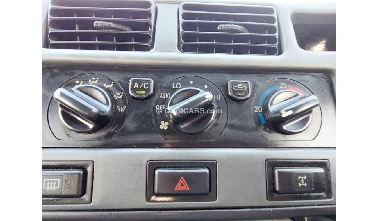 تويوتا راف ٤ TOYOTA RAV4 MANUAL RIGHT HAND DRIVE(PM21521)