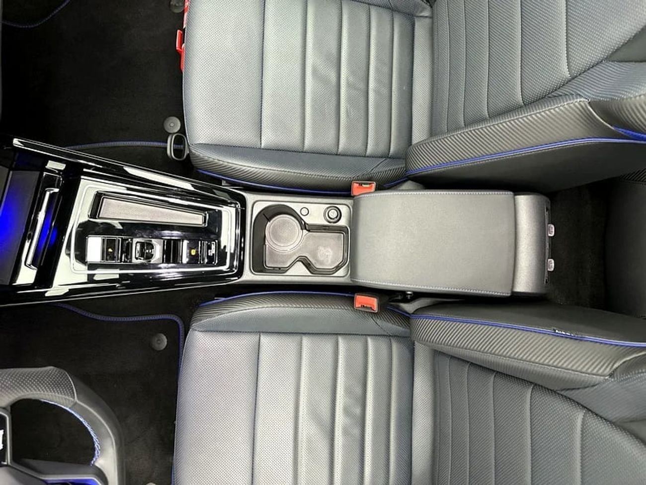 فولكس واجن جولف ار R 2.0L R