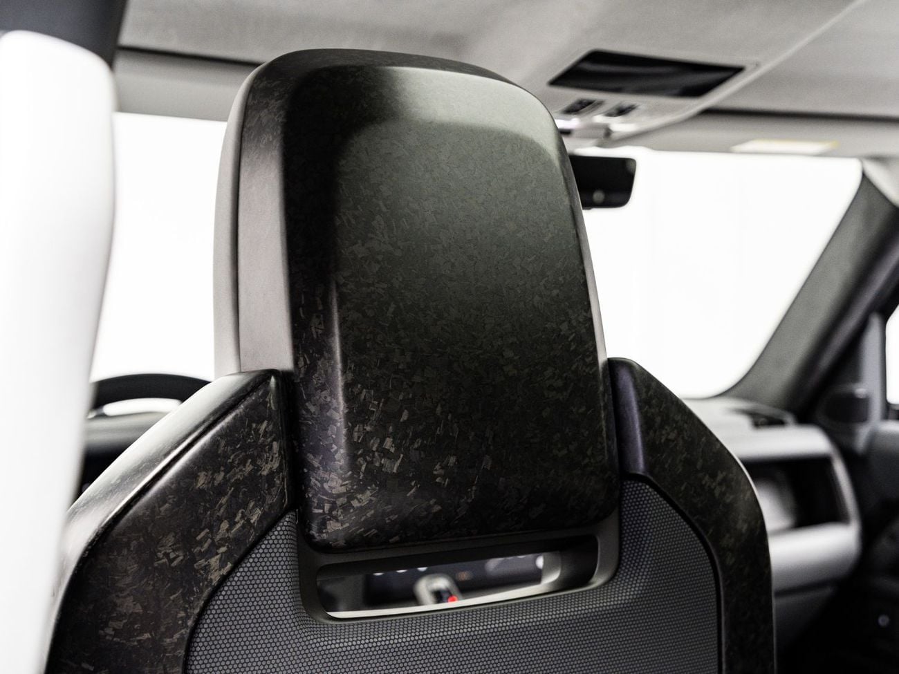 Land Rover Defender 110 P635 OCTA V8 Exclusive Extended Eid Offer - Limited Time Only! 2030 Warranty + Service Cont