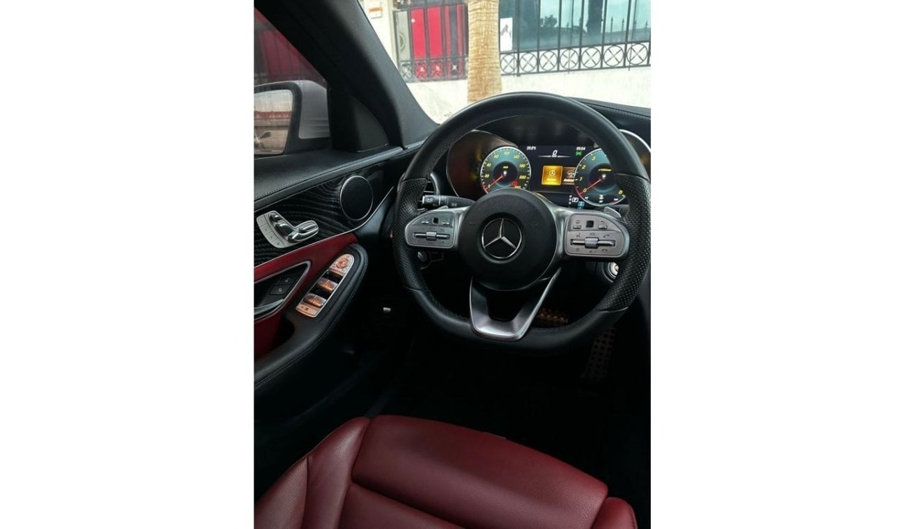 Mercedes-Benz C200 Premium