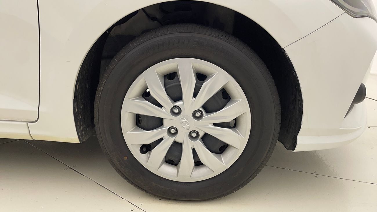 هيونداي أكسنت SMART 1.6 | بدون دفعة مقدمة | اختبار القيادة في المنزل