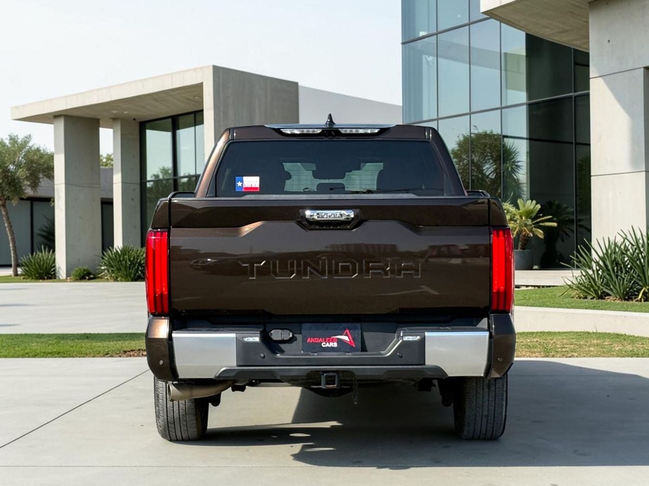 Toyota Tundra AED 2,560 P.M | 0% DOWN PAYMENT | TOYOTA TUNDRA LIMITED CREWMAX | 2022