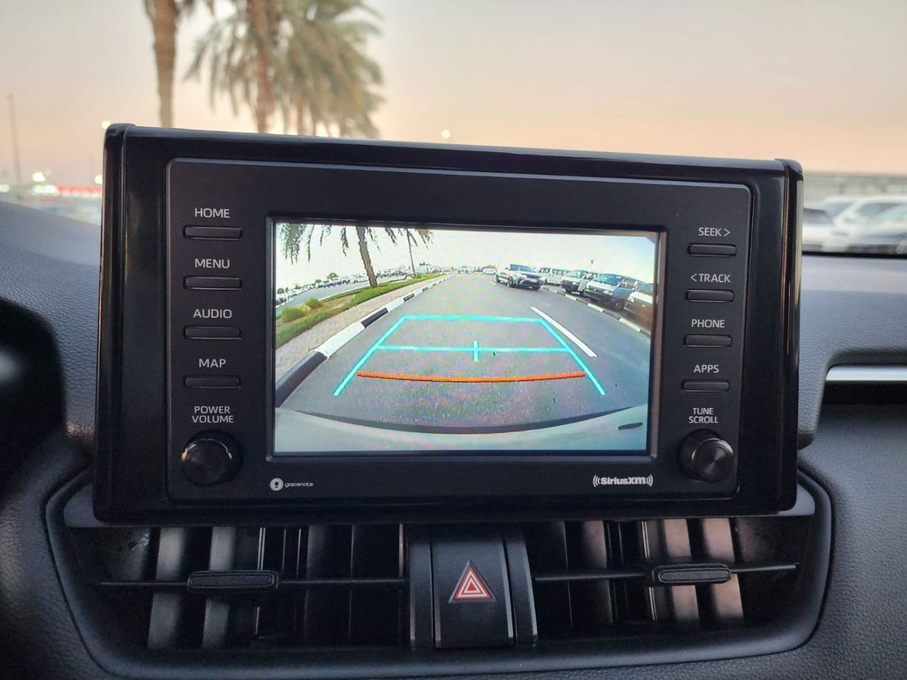 Toyota RAV4 RAV4 LE HYBRID 2020