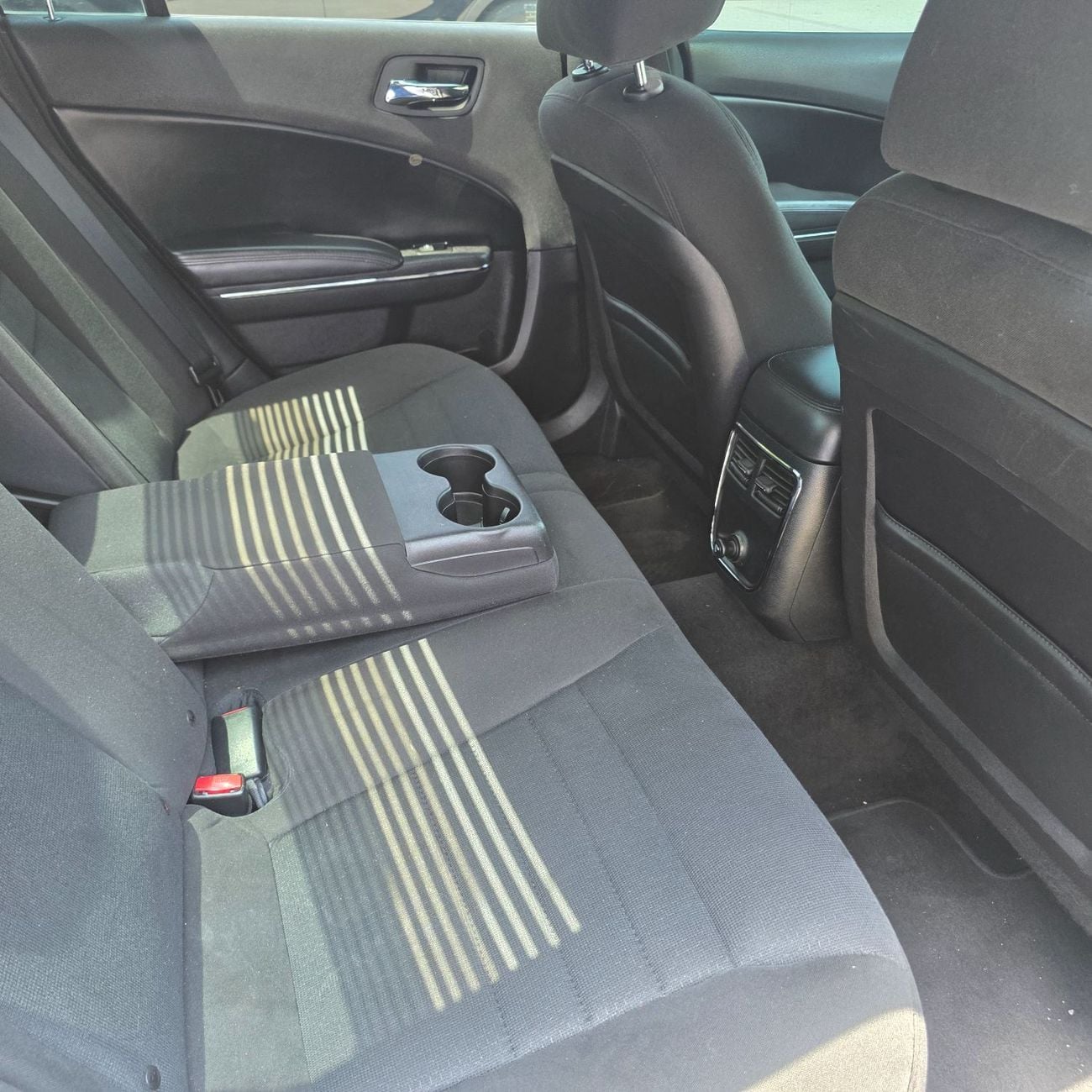 Dodge Charger SE
