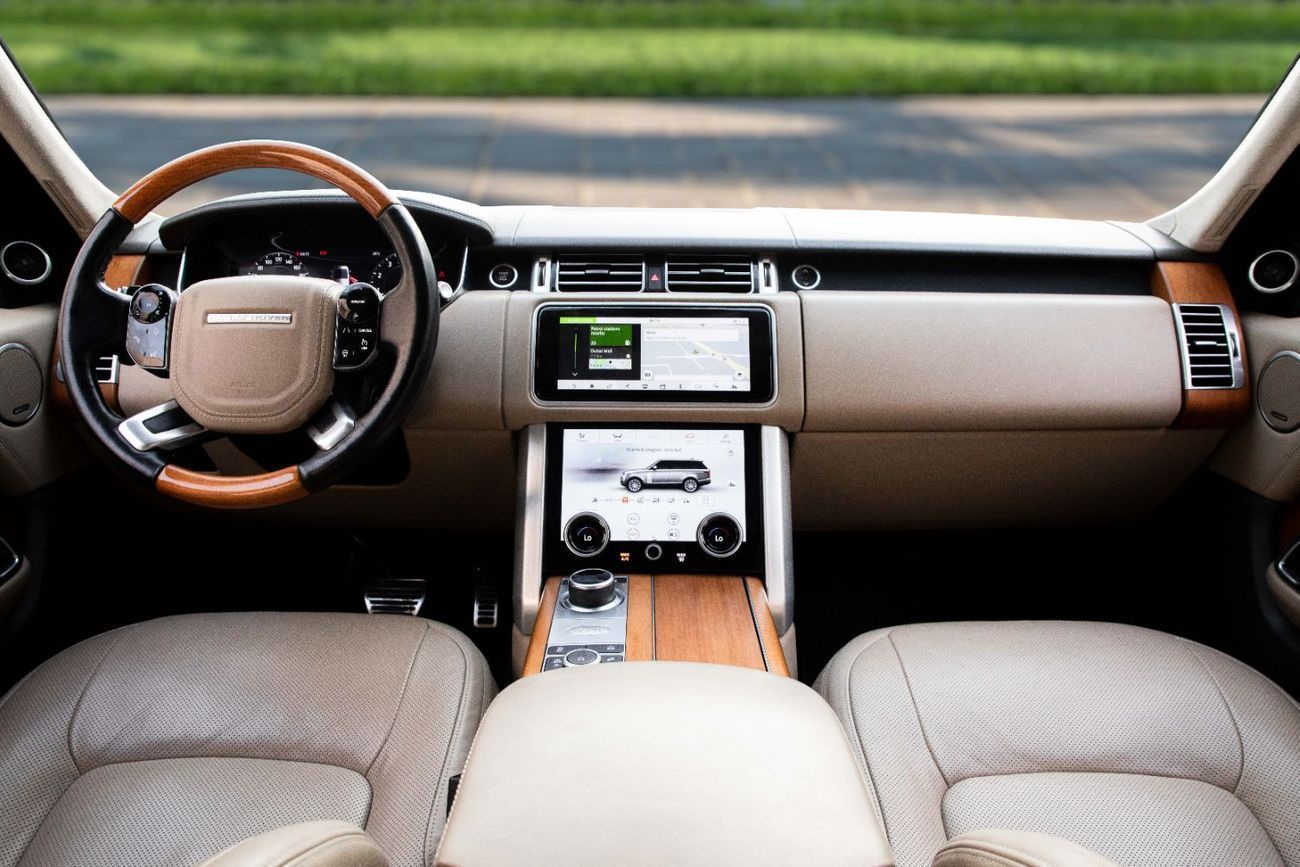 لاند روفر رينج روفر VOGUE | 4,661 P.M  | 0% Downpayment | Agency Serviced!