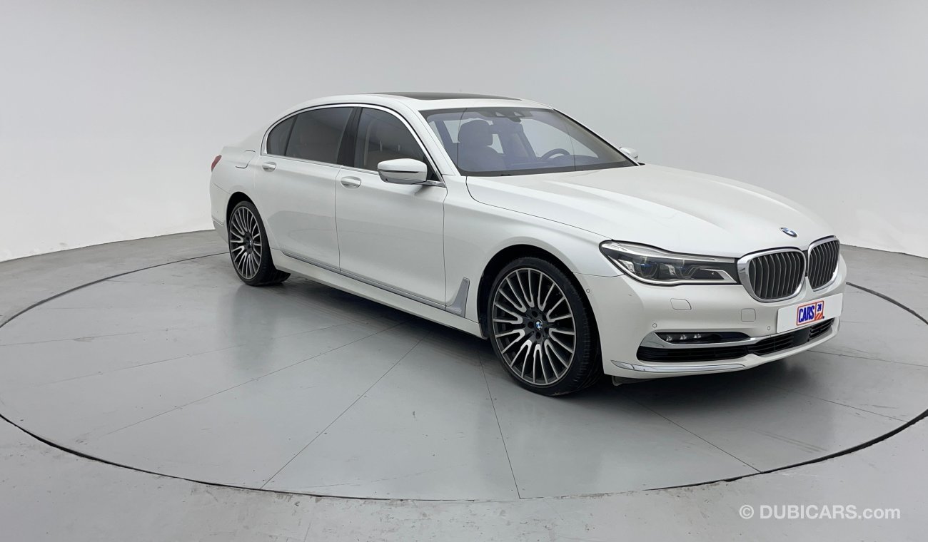 بي أم دبليو 750Li LUXURY 4.4 | بدون دفعة مقدمة | اختبار قيادة مجاني للمنزل