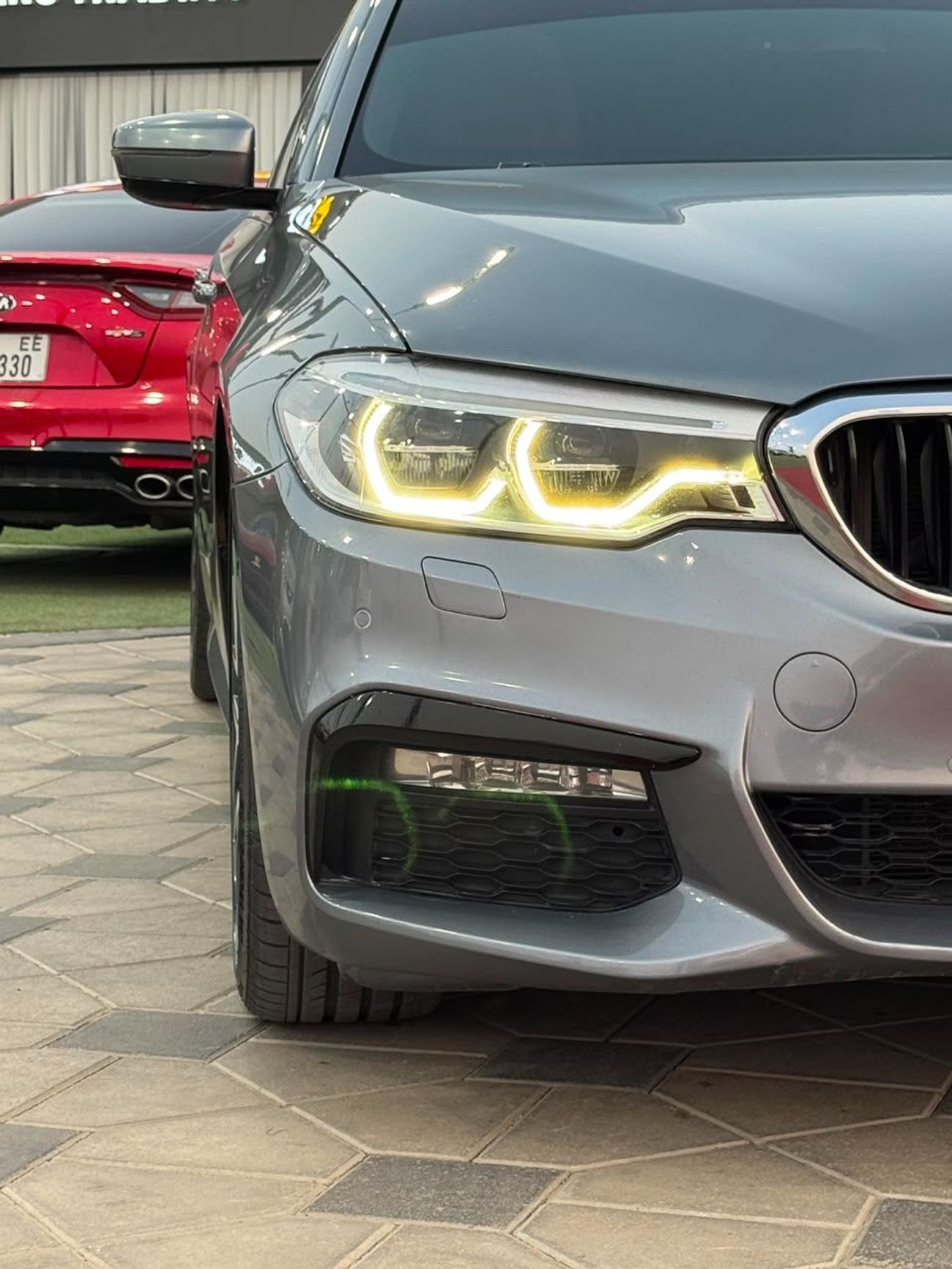 BMW 530i LUXURY