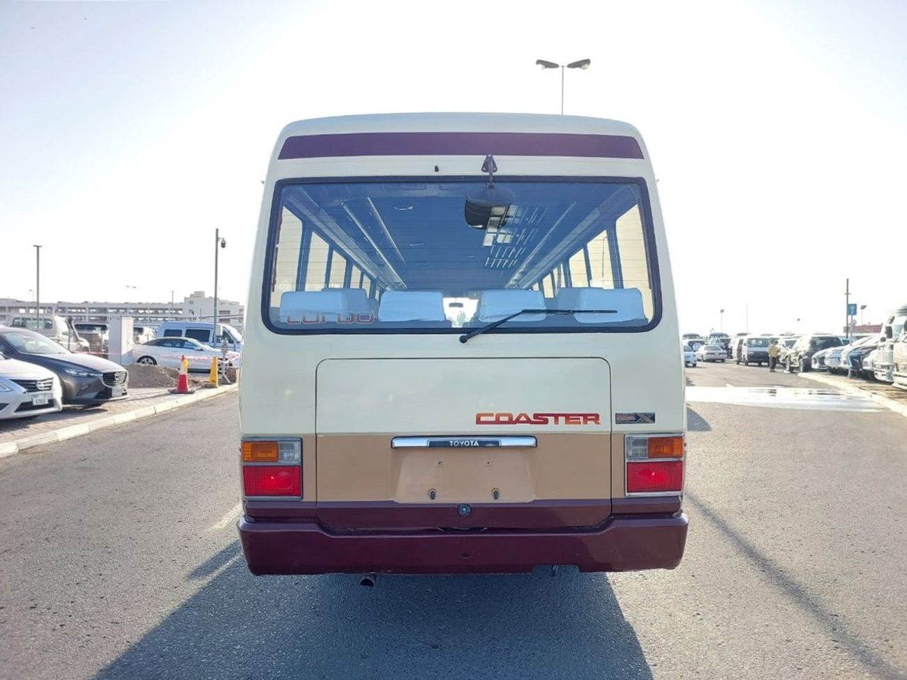 Toyota Coaster TOYOTA COASTER BUS RHD 1986 MODEL 4.0 L DIESEL MANUAL(PM00581)