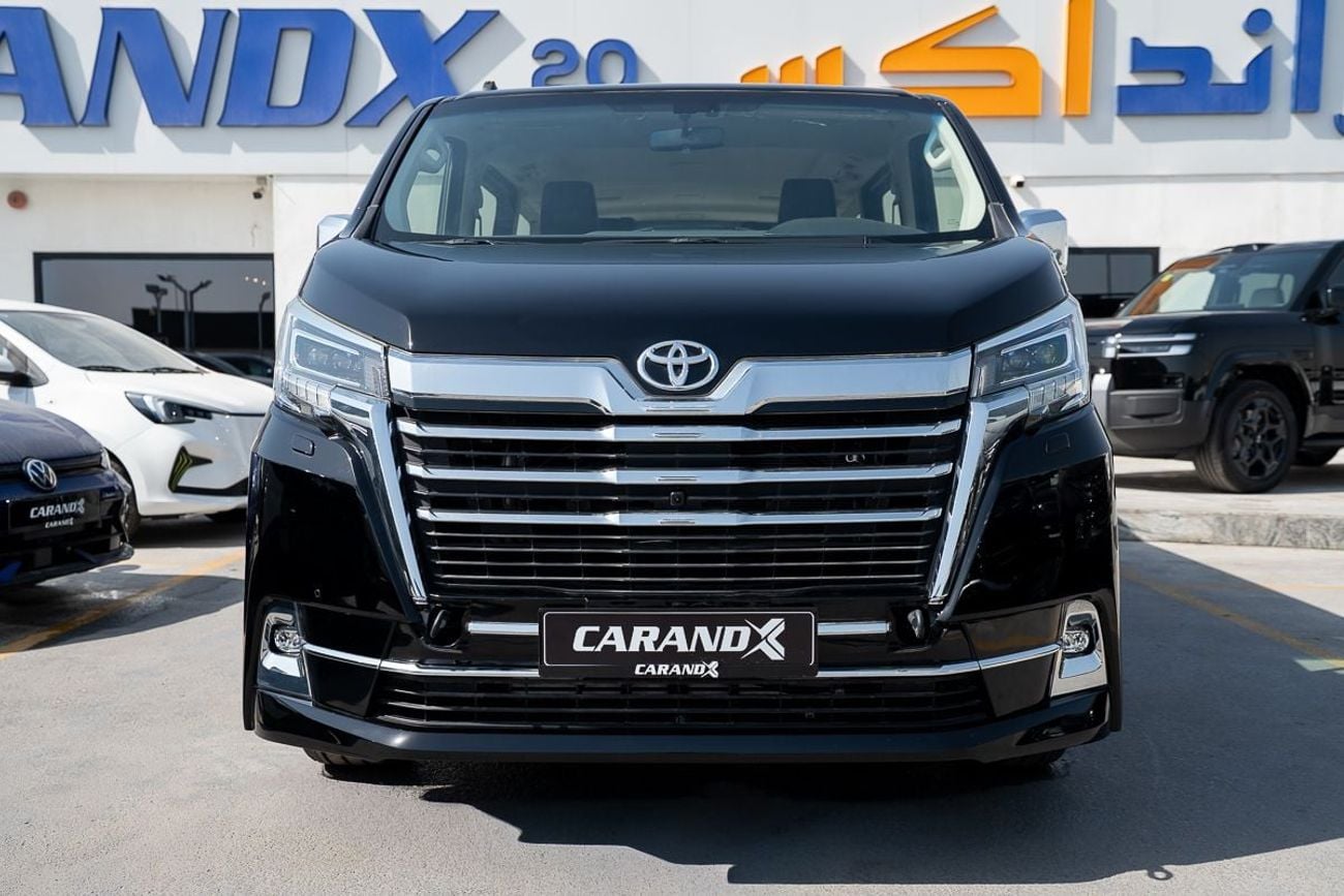 تويوتا جرافينا Premium 6 seater Diesel 2.8L Automatic Transmission 2025