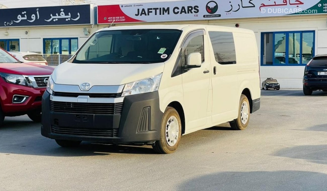 تويوتا هاياس 2019 [Right Hand Drive] 12 Seats Automatic Diesel 2.8CC Premium Condition Extra Keys