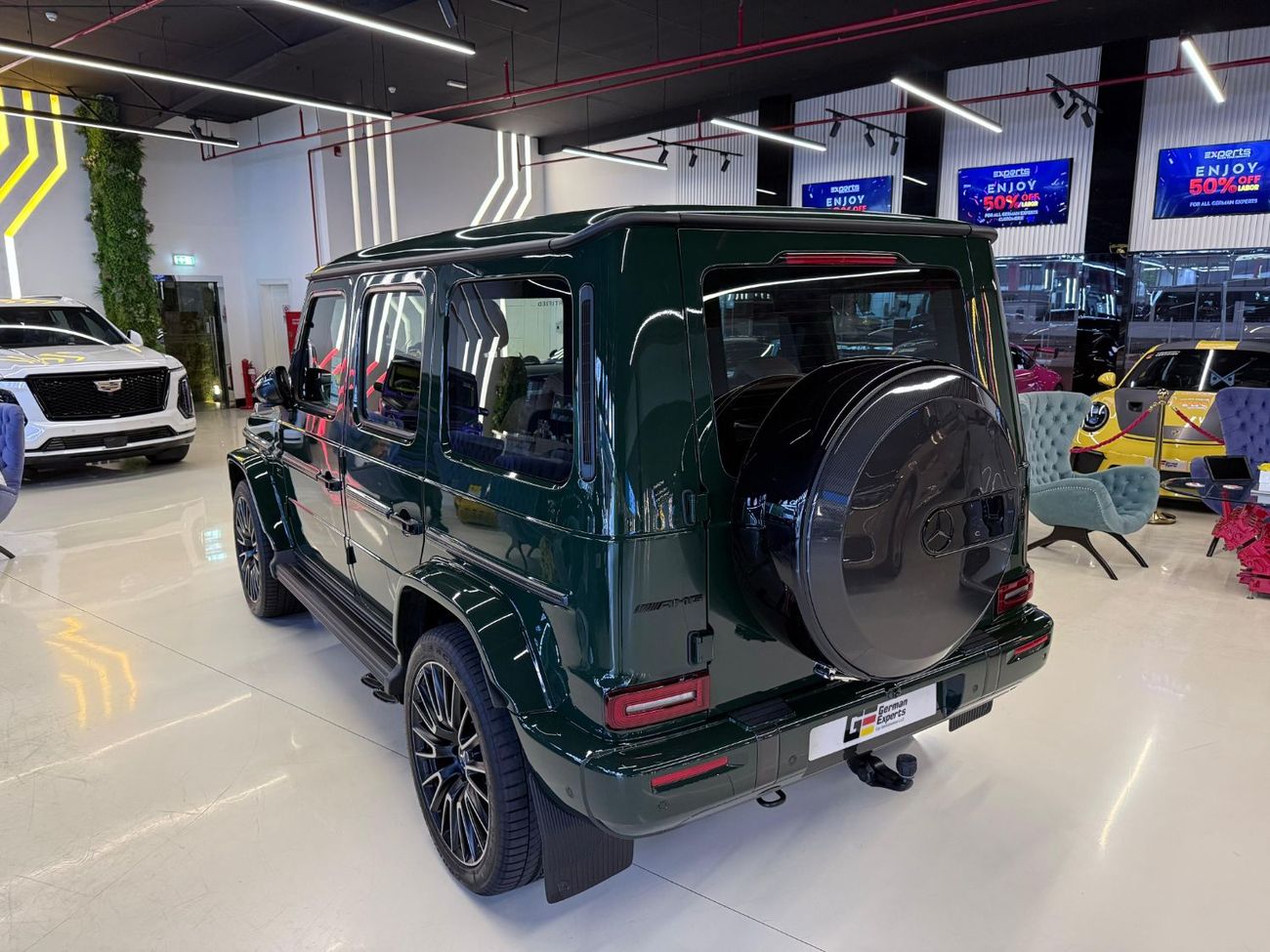 مرسيدس بنز G 63 AMG G63 AMG 2025 DOUBLE NIGHT-FULL CARBON INTERIOR + EXTERIOR - AMG Performance-5 YEARS WARRANTY