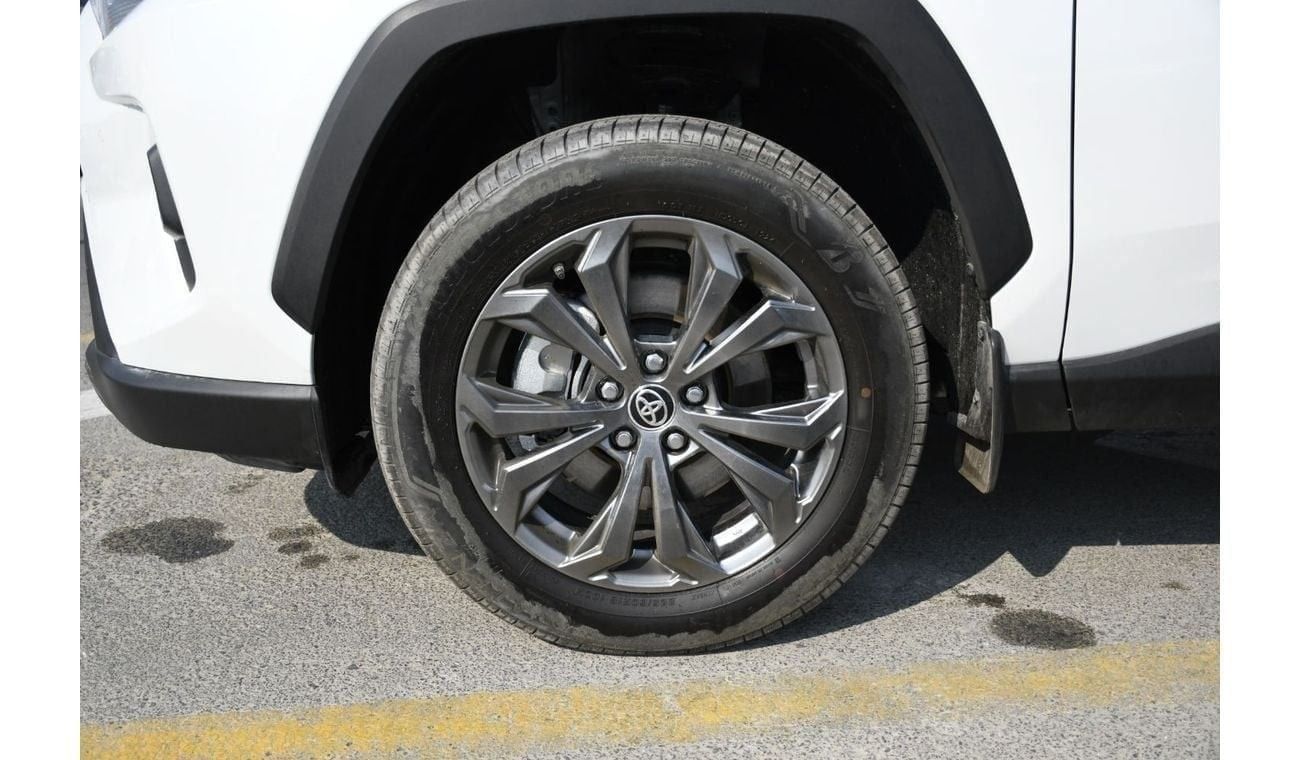 Toyota RAV4 Limited 2.5L Hybrid With Rader Full Option