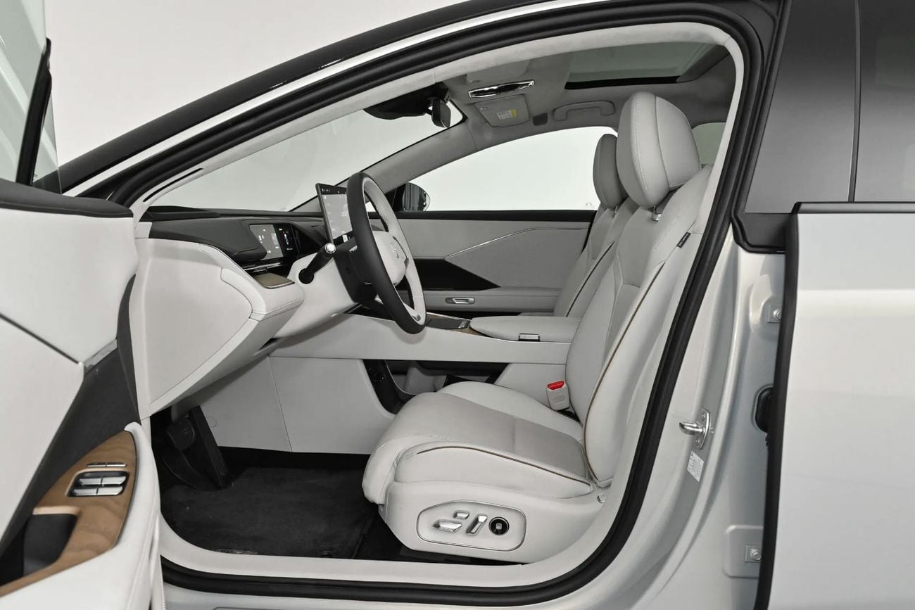 Toyota bZ7 pre order