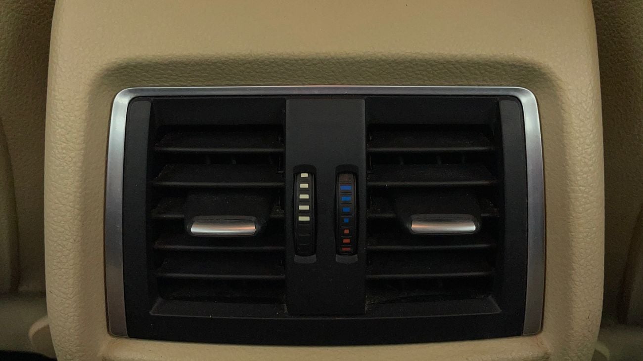 BMW 318i EXECUTIVE 1.5 | Zero Down Payment | Free Home Test Drive