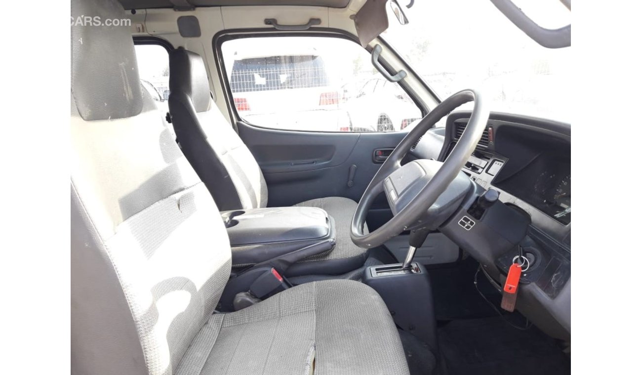 Toyota Hiace Hiace RIGHT HAND DRIVE (Stock no PM 374 )