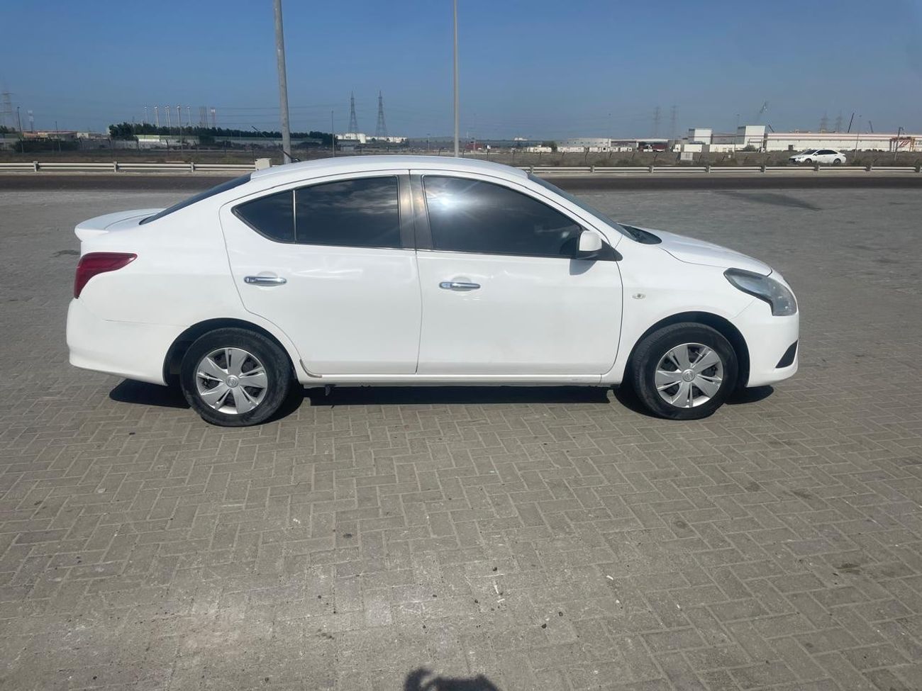 نيسان صني 1.6L S A/T SV 2021 GCC 1.5L Perfect Condition